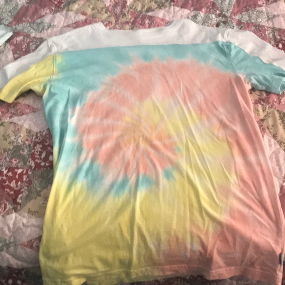 Empyre pastel tie dye tee